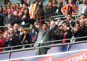 Luton+Town+v+Scunthorpe+United+Johnstones+3VUvK3cbpY_l