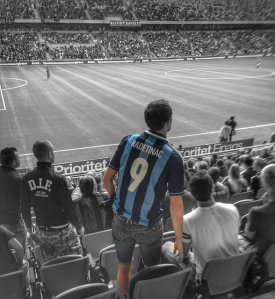 14709960342_461a2c57ee_z