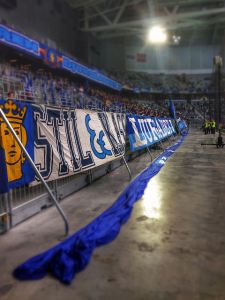 14730122413_5f5d42bebb_z