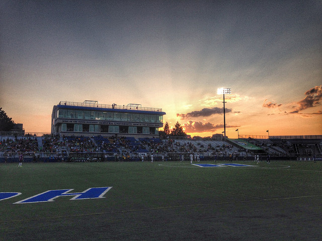 14665737820_72b4396e41_z