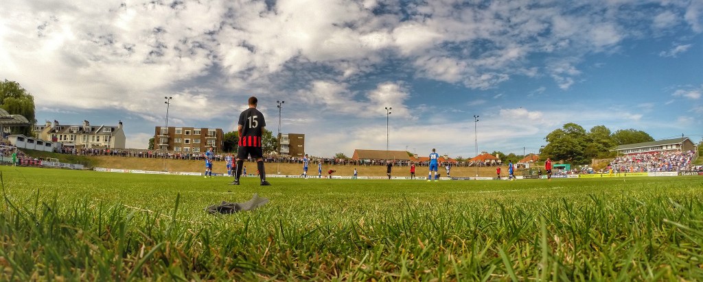 19183340834_64e028387b_k